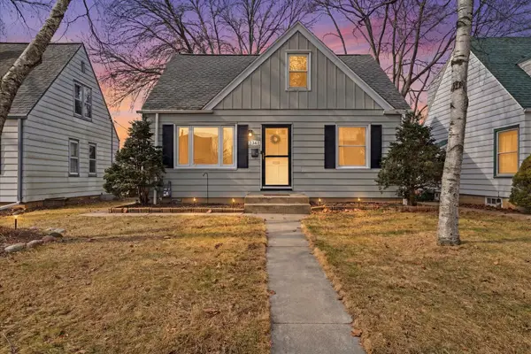 3261 N 86th St, Milwaukee, WI 53222