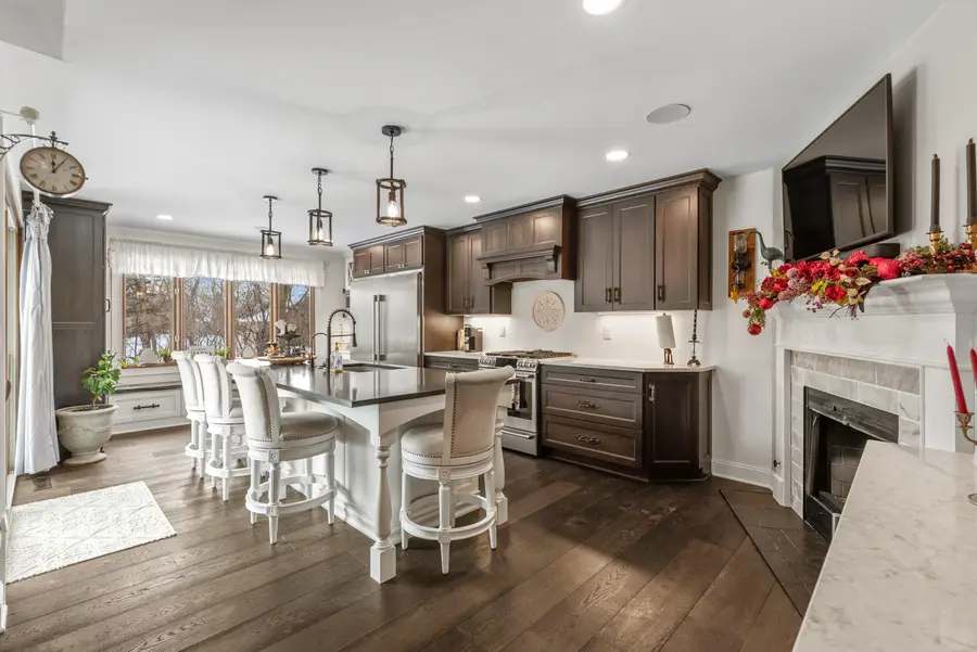 3770 Klondike Ct, Brookfield, WI 53045 - #2