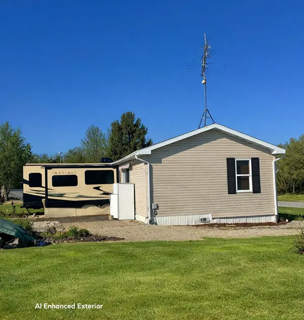 W4945 County Road Es, Sugar Creek, WI 53121