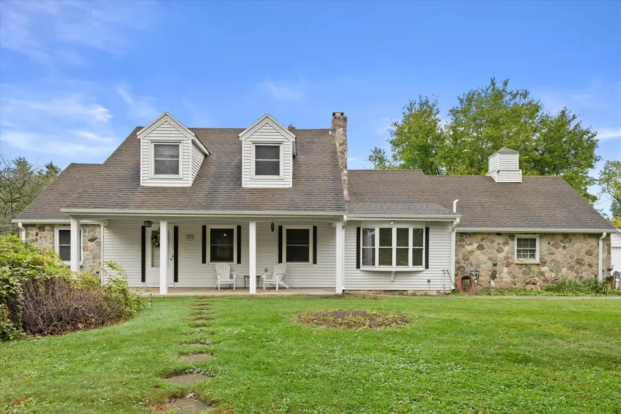 9370 S 46th St, Franklin, WI 53132 - #3