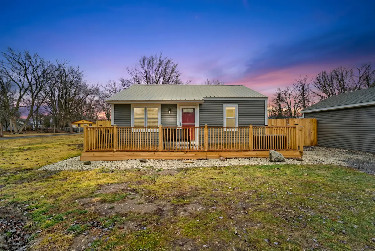 31204 71st St, Salem, WI 53168 - #1