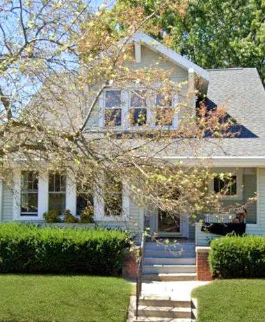 2430 N 5th St, Sheboygan, WI 53083