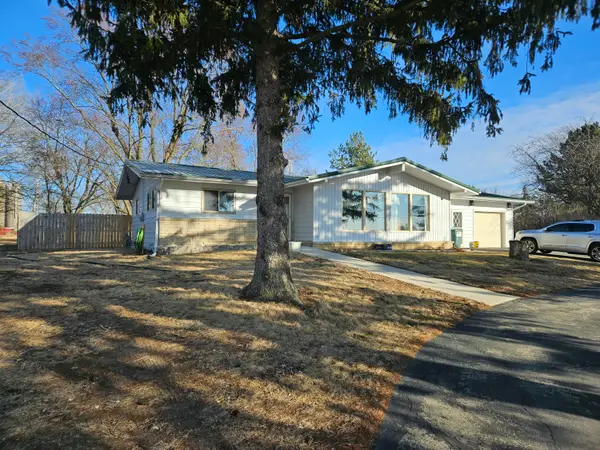 2992 122nd St, Raymond, WI 53126