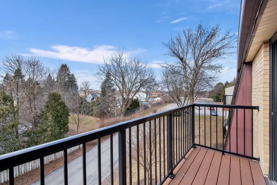 3239 S 58th St, Milwaukee, WI 53219 - #2