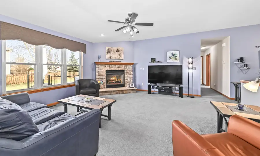 4024 Stillwater Cir, Waukesha, WI 53189 - #3