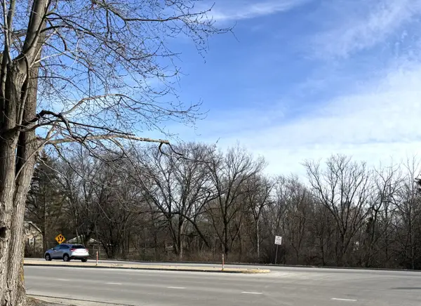 15451 W Cleveland Ave, New Berlin, WI 53151