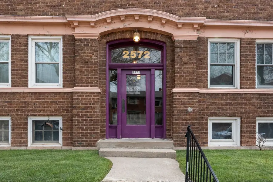 2572 N Prospect Ave, Milwaukee, WI 53211 - #3