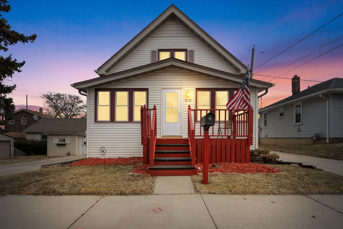 316 S 71st St, Milwaukee, WI 53214 - #1