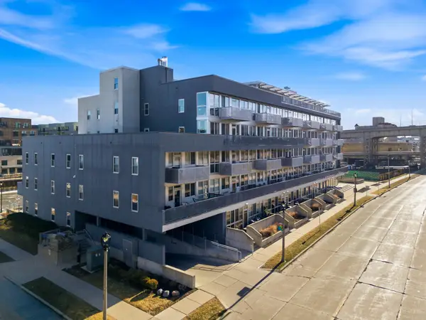 1902 N Commerce St, Milwaukee, WI 53212