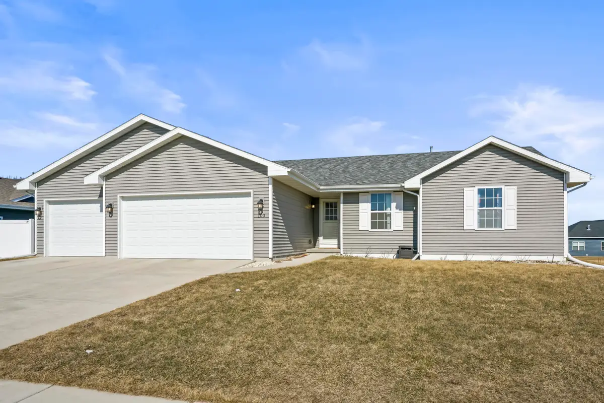 100 E Gailen Ln, Milton, WI 53563 - #1