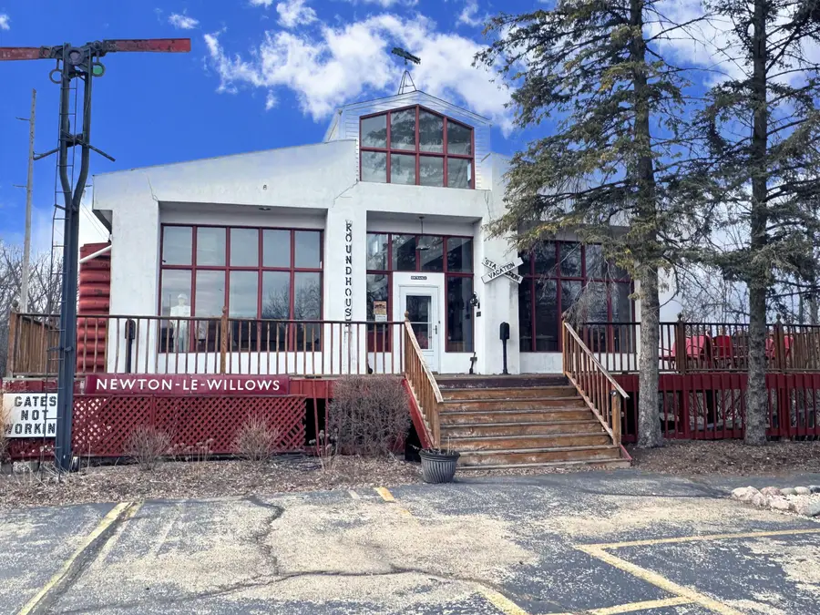 301 E Townline Rd, Lake Geneva, WI 53147 - #2