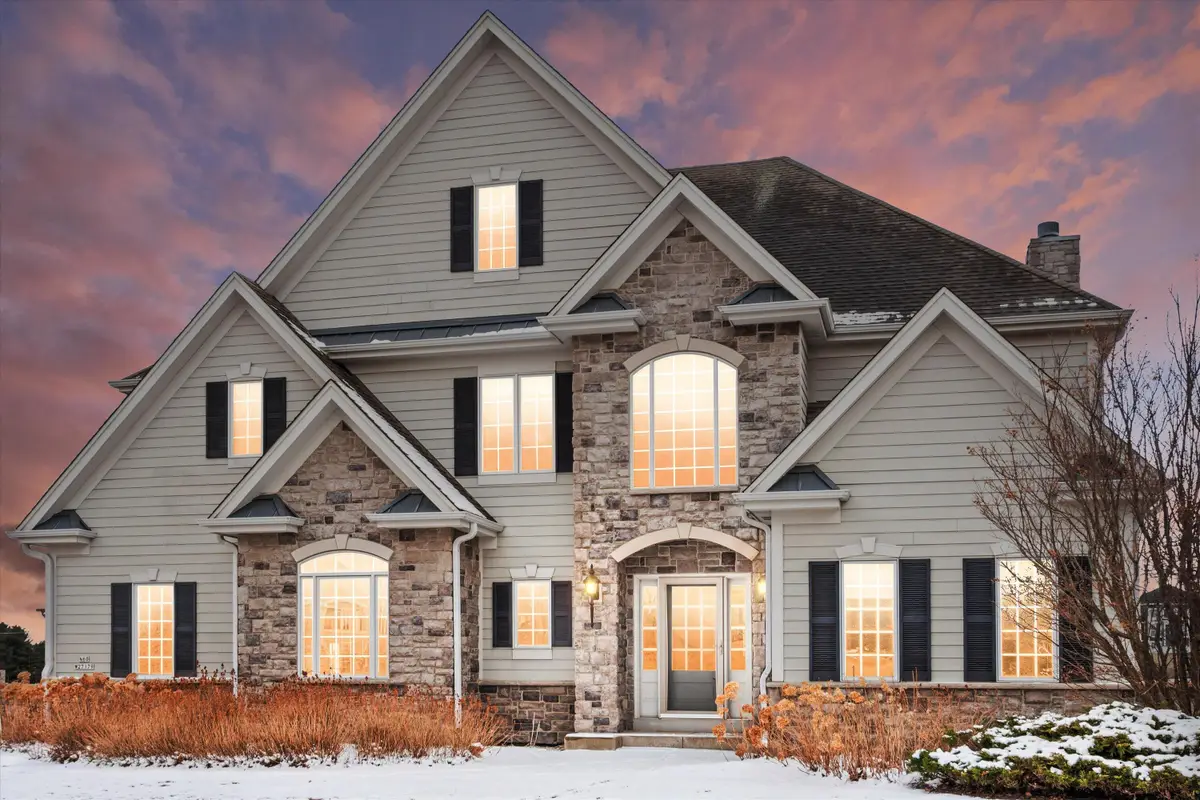 N60W27179 Trappers Run, Merton, WI 53056 - #1