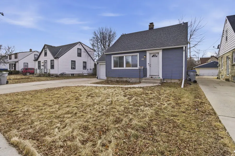 5525 N 52nd St, Milwaukee, WI 53218 - #3