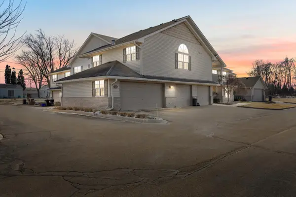 1723 State St, Union Grove, WI 53182