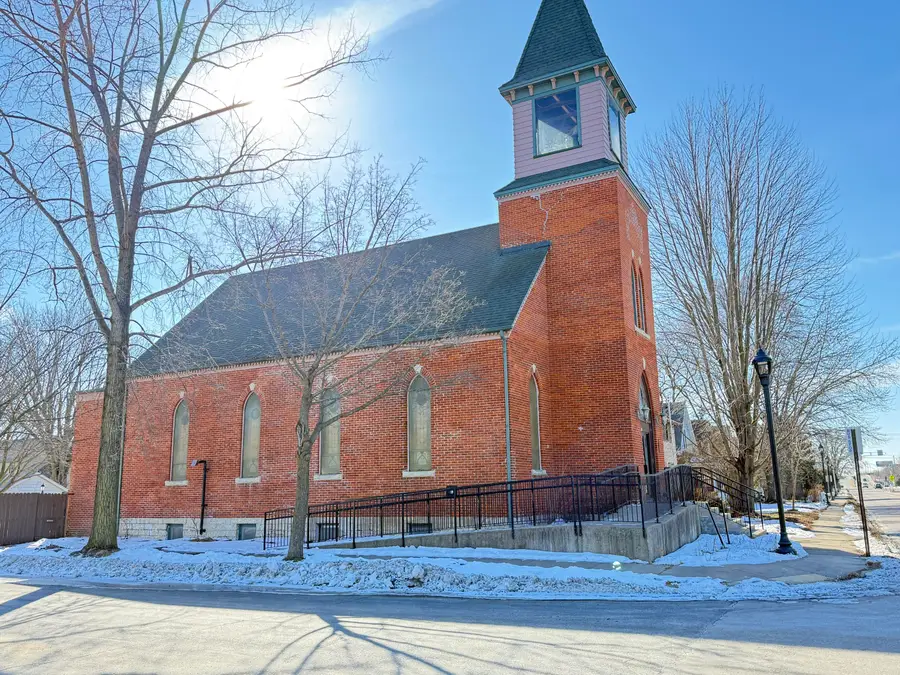 1452 George St, La Crosse, WI 54603 - #2