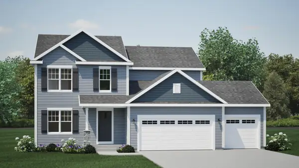 74 Copper Trails Rd, Hartford, WI 53027