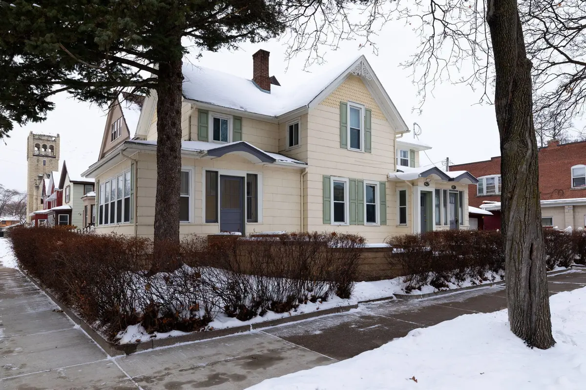 530 8th St St S, La Crosse, WI 54601 - #1