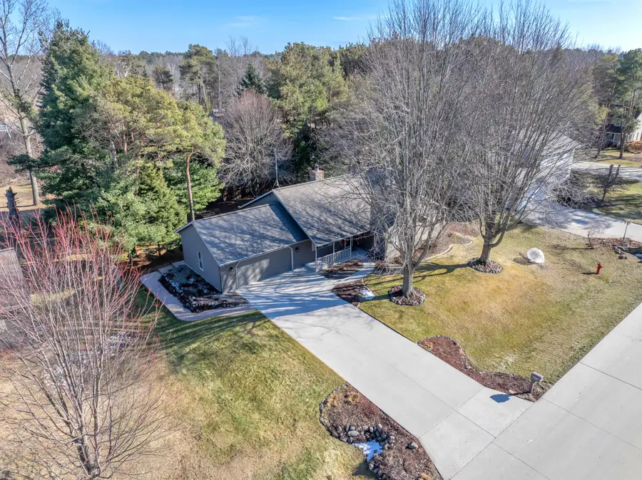 4315 Sommer Dr, Sheboygan, WI 53081 - #2