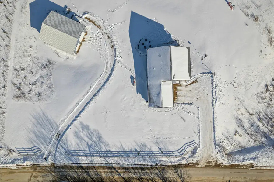 16410 Hedge Rd, Adrian, WI 54660 - #2