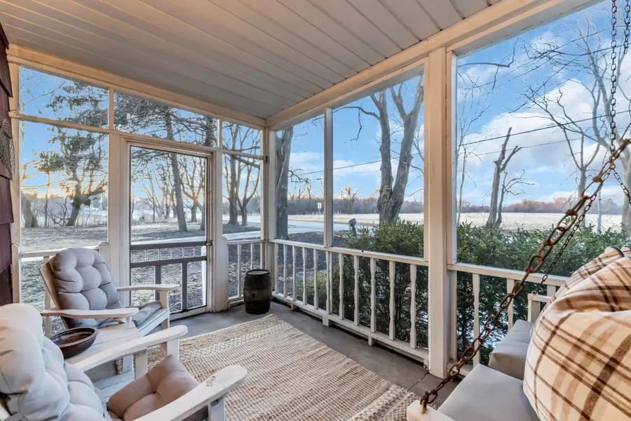 N47W22683 Weyer Rd, Pewaukee, WI 53072 - #3