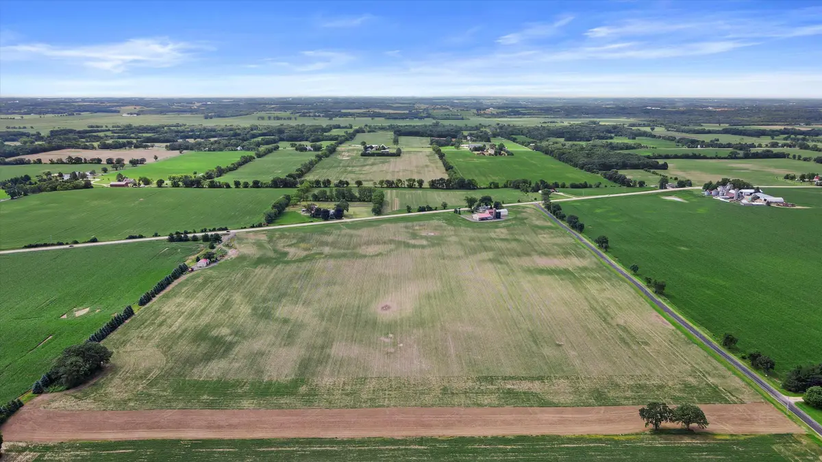 Lt1 Scout Rd, Troy, WI 53120 - #1