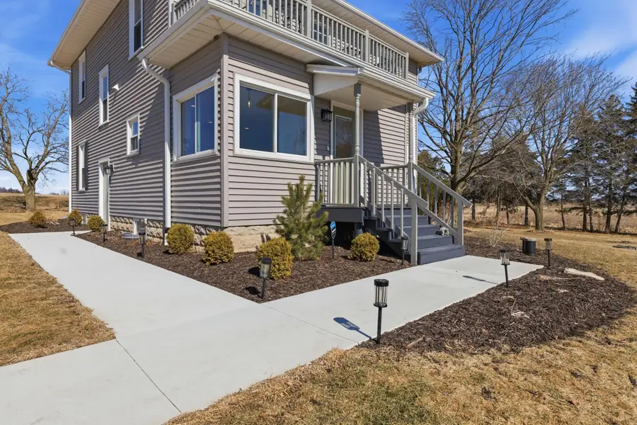 W4037 County Road Rr, Holland, WI 53013 - #2