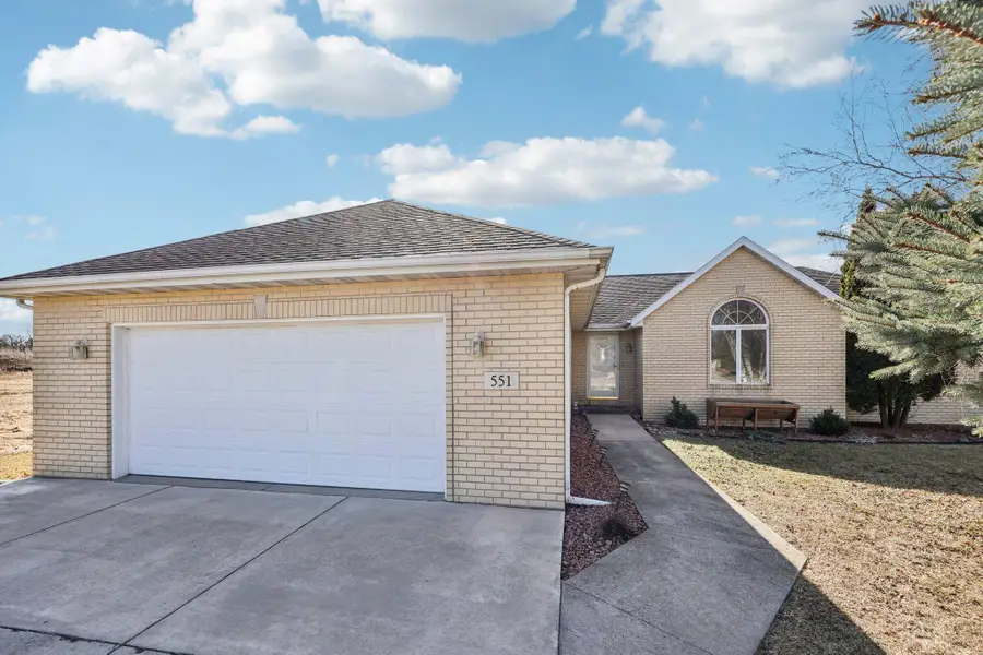 551 Winter Dr, Walworth, WI 53184 - #2