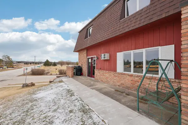 745 Main St, Kewaskum, WI 53040