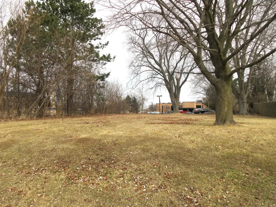 2918 Superior Ave, Sheboygan, WI 53081 - #2