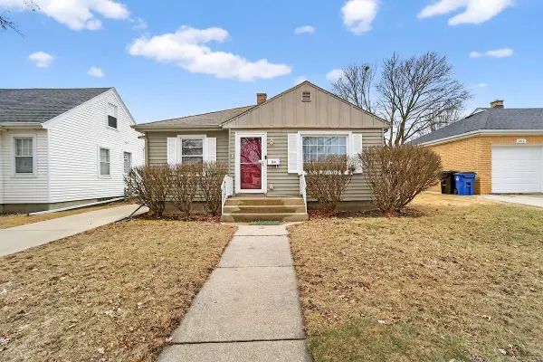 2911 Webster St, Racine, WI 53403