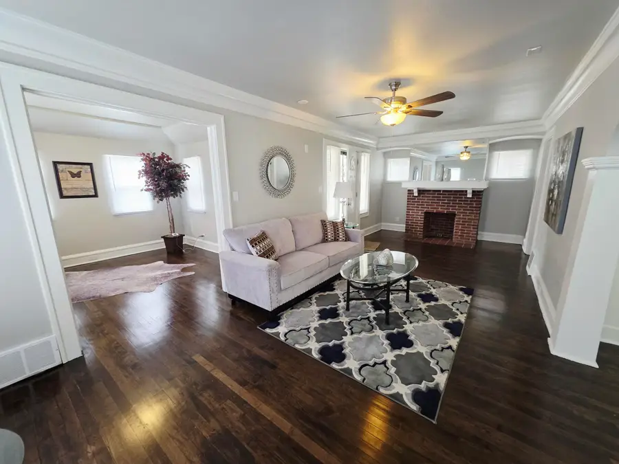 3512 N 15th St, Milwaukee, WI 53206 - #3