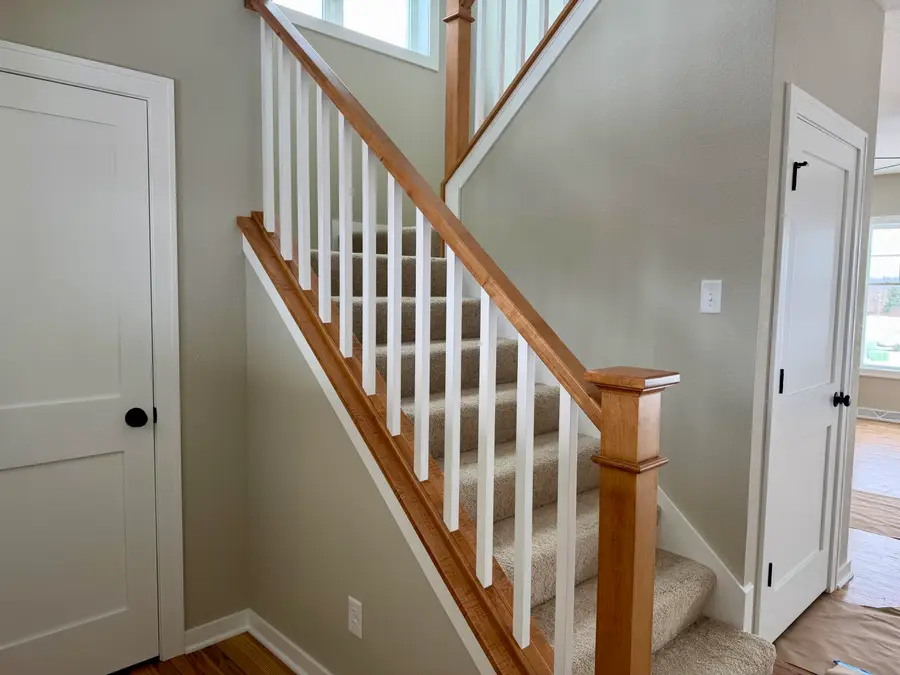 N54W19428 Kearney Ln, Menomonee Falls, WI 53051 - #2