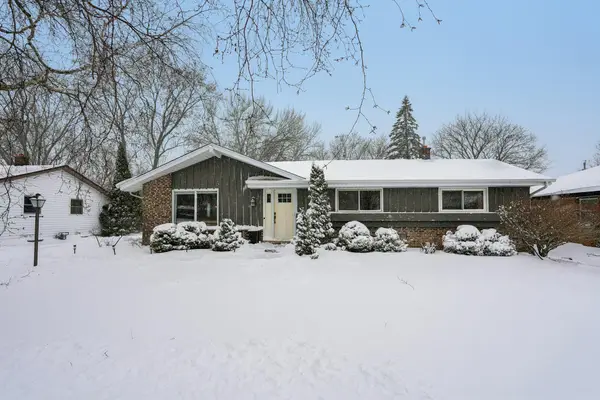 1611 17th Ave, Grafton, WI 53024