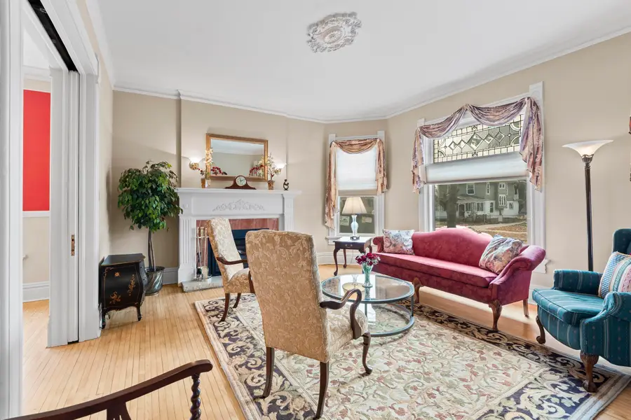 8100 W Chestnut St, Wauwatosa, WI 53213 - #3