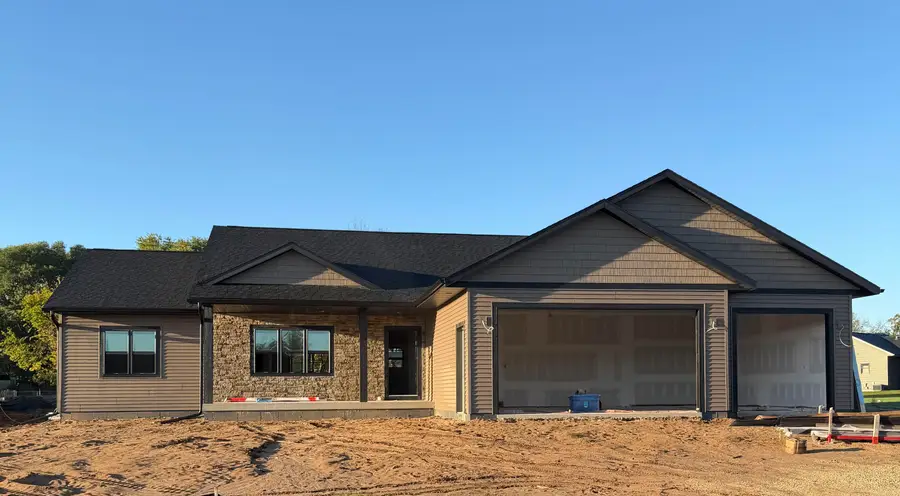 1371 Annapolis Dr, Holmen, WI 54636 - #3