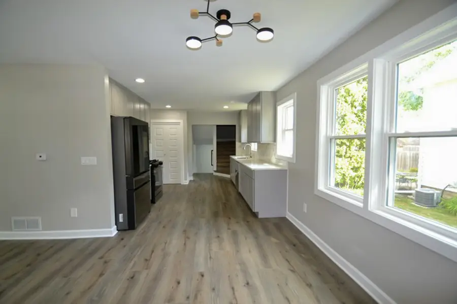 2240 E Morgan Ave, Milwaukee, WI 53207 - #3