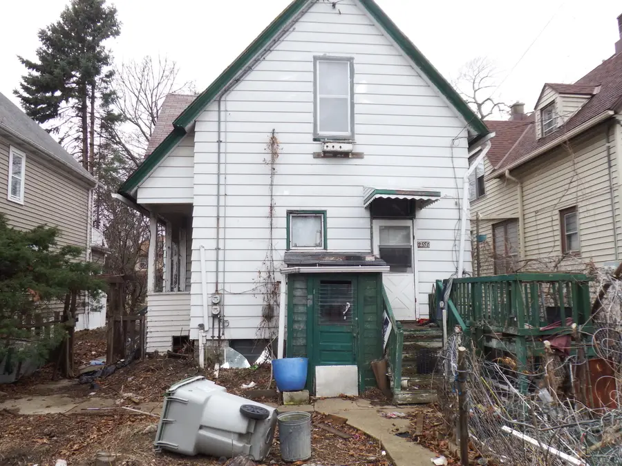 2556 N Humboldt Blvd, Milwaukee, WI 53212 - #3