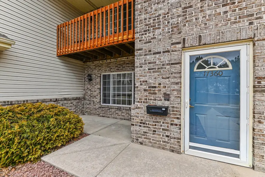 17360 W Lincoln Ave, New Berlin, WI 53146 - #3