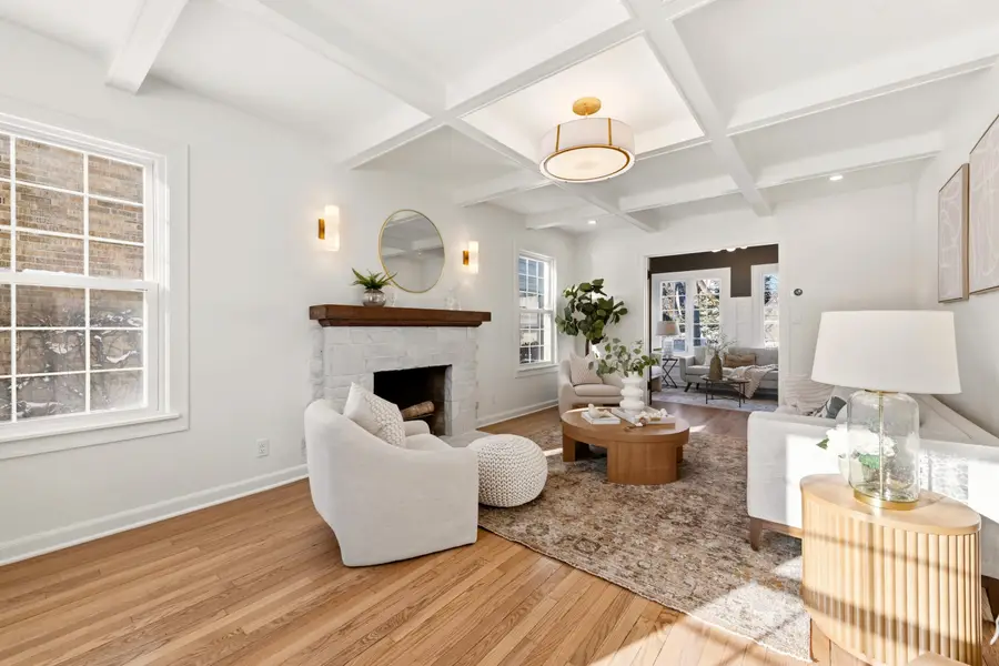 5453 N Shoreland Ave, Whitefish Bay, WI 53217 - #3