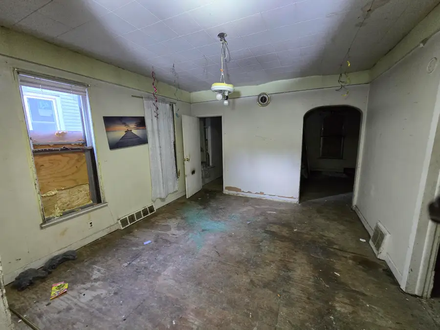 2023 W Scott St, Milwaukee, WI 53204 - #3