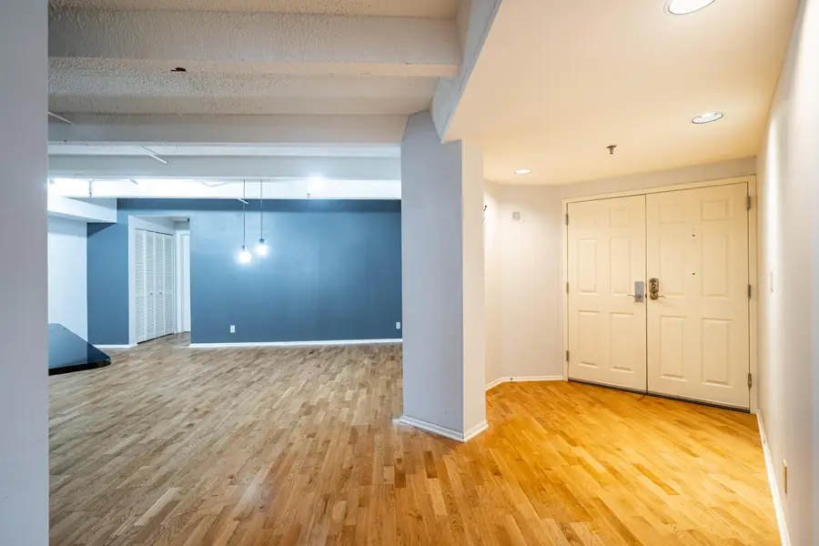 270 E Highland Ave, Milwaukee, WI 53202 - #2