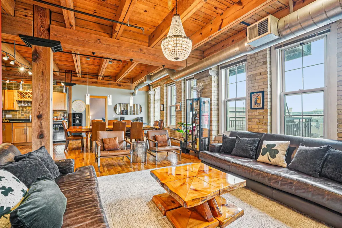 413 N 2nd St, Milwaukee, WI 53203 - #1