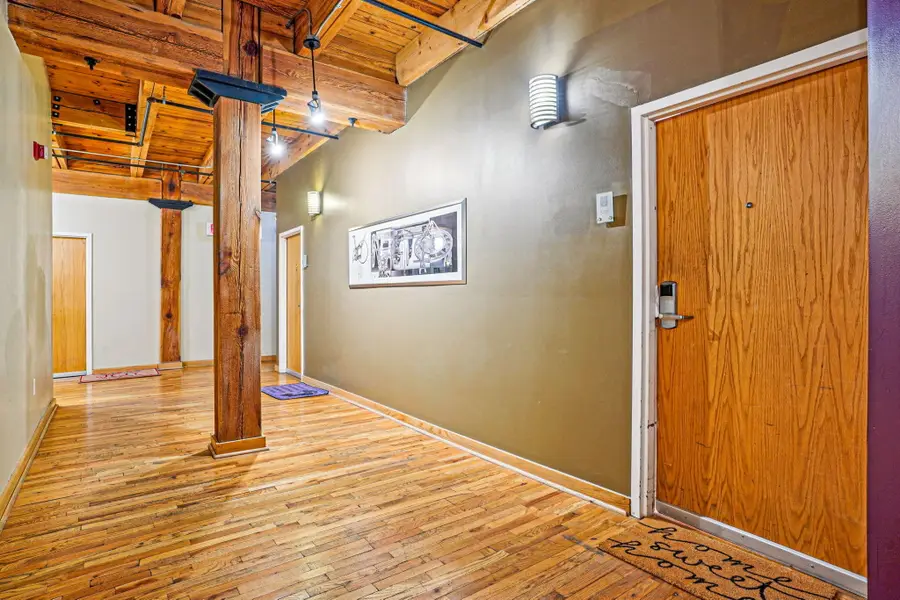 413 N 2nd St, Milwaukee, WI 53203 - #3