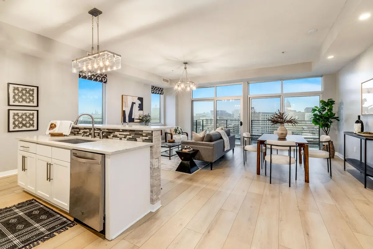 106 W Seeboth St, Milwaukee, WI 53204 - #1