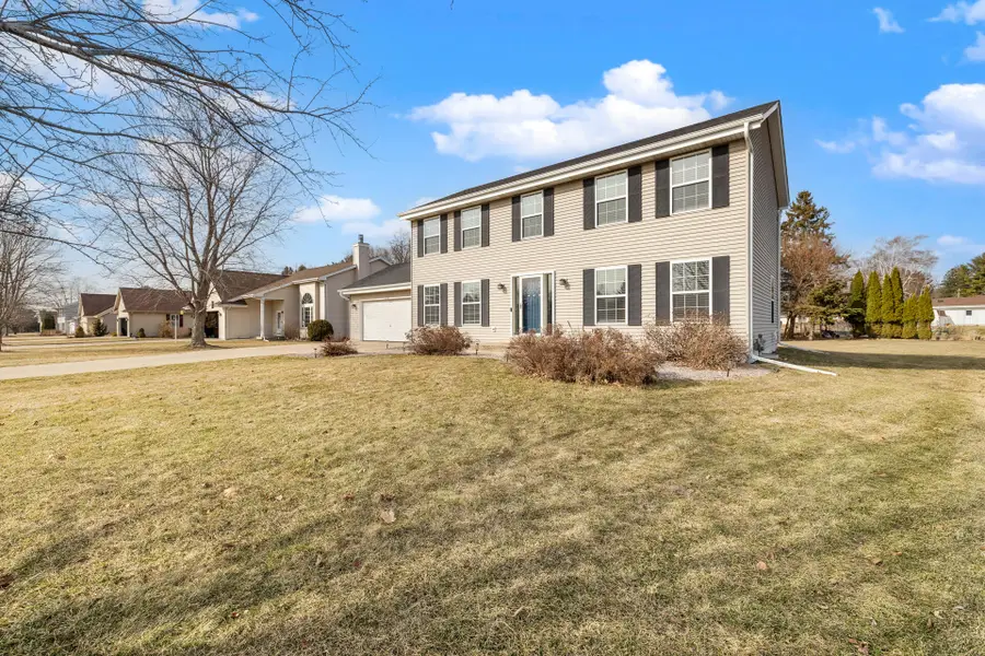 N7848 Maple Ridge Rd, Ixonia, WI 53066 - #3