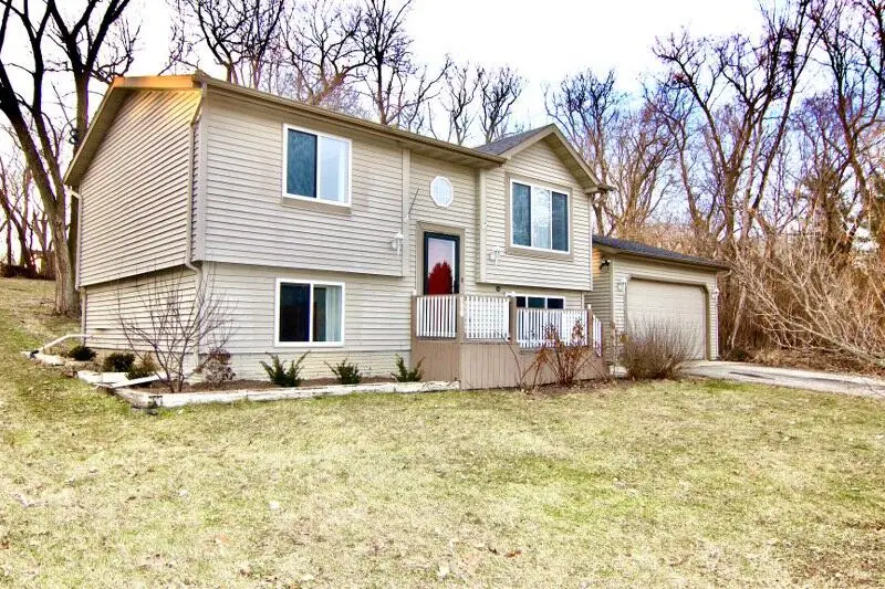 500 North St, Clyman, WI 53016 - #1