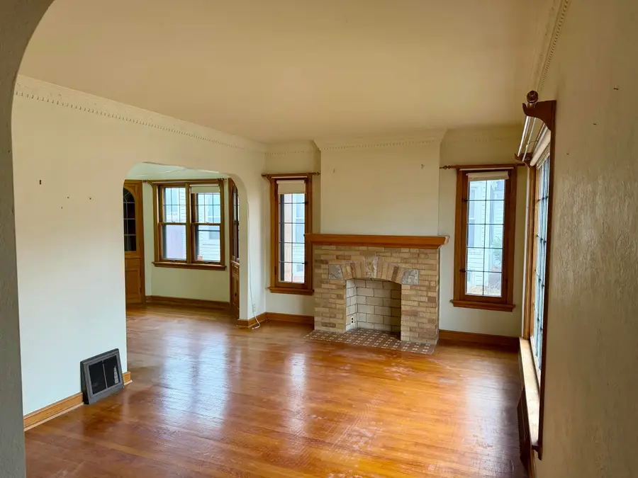 3720 N 56th St, Milwaukee, WI 53216 - #3