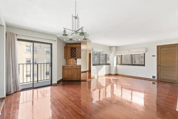 1633 N Prospect Ave, Milwaukee, WI 53202