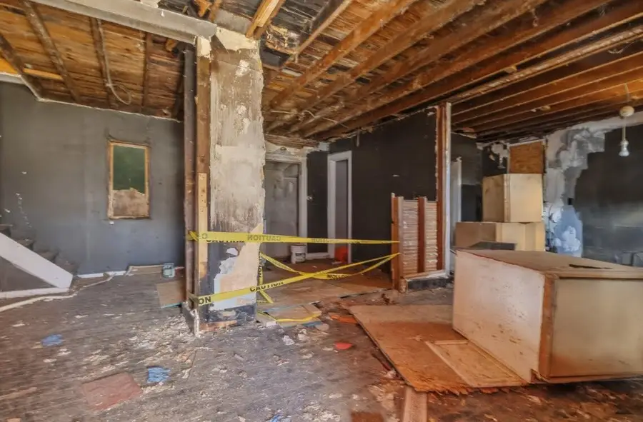 3263 N 35th St, Milwaukee, WI 53216 - #2