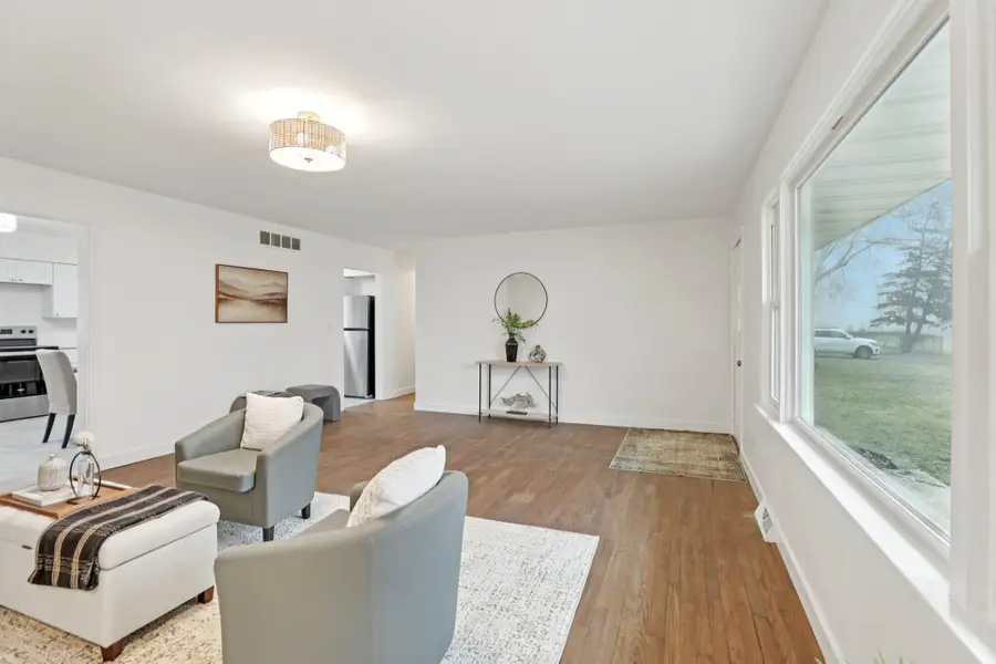 2432 Skyline Dr, Beloit, WI 53511 - #3